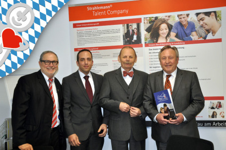 Talent Company in Weiß-Blau Talent Company in Weiß-Blau