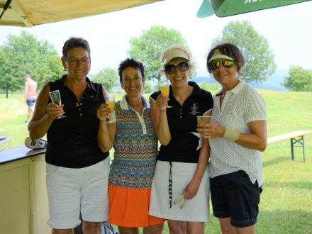 Teilnehmer des 9. Benefiz-Golfcup 2018
