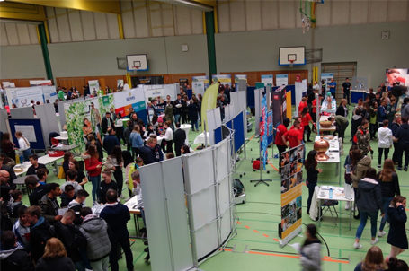 „Jahrmarkt der Berufe“ an der Theodor-Heuss-Schule in Walldorf