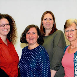 Verena Teschner (Jobfux), Birgit Merling (Hauptschullehrerin), Frau Sandra Kissel (Realschullehre-rin) & Frau Gabriele Schnefel-Selbach (Gymnasiallehrerin) -
