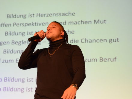 Strahlemann-Stifter im Dialog 2019 - Rapper Rico von Heartbeat