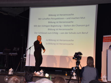 Strahlemann-Stifter im Dialog 2019 - Rapper Rico von Heartbeat