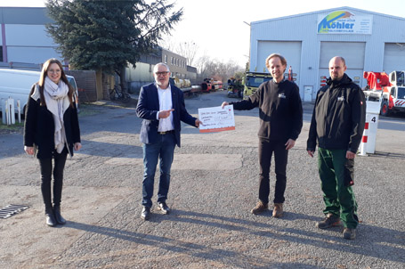 Weihnachtsspende von Köhler Kran-Service GmbH über 5.000 Euro – Herzlichen DANK! Weihnachtsspende von Köhler Kran-Service GmbH über 5.000 Euro – Herzlichen DANK!