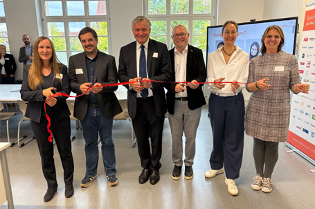 Brötzinger Schule eröffnet neuen Fachraum für Berufsorientierung in Pforzheim